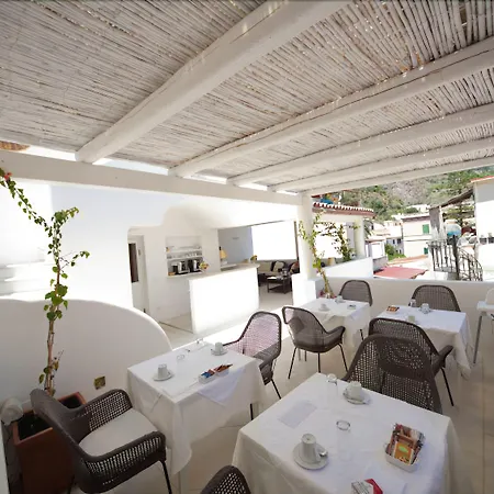 La Settima Luna Canneto (Lipari)