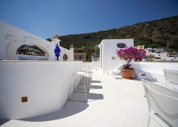 La Settima Luna Canneto (Lipari)